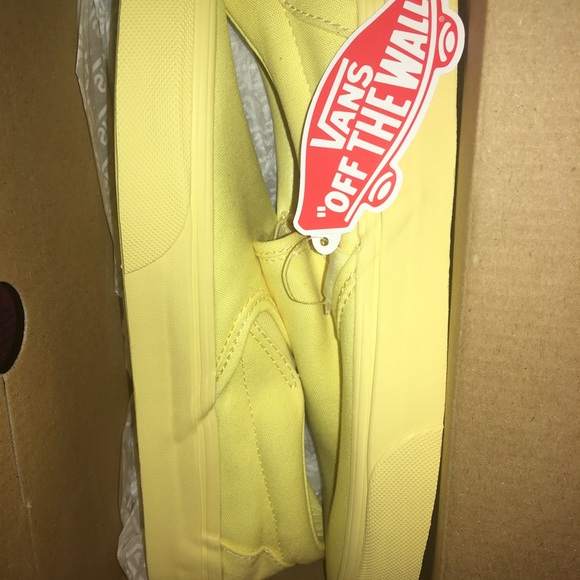 SOLD. - Picture 2 of 4